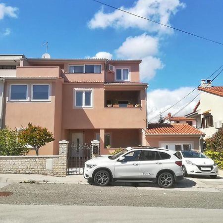 Jimmy Apartments Pula Zewnętrze zdjęcie